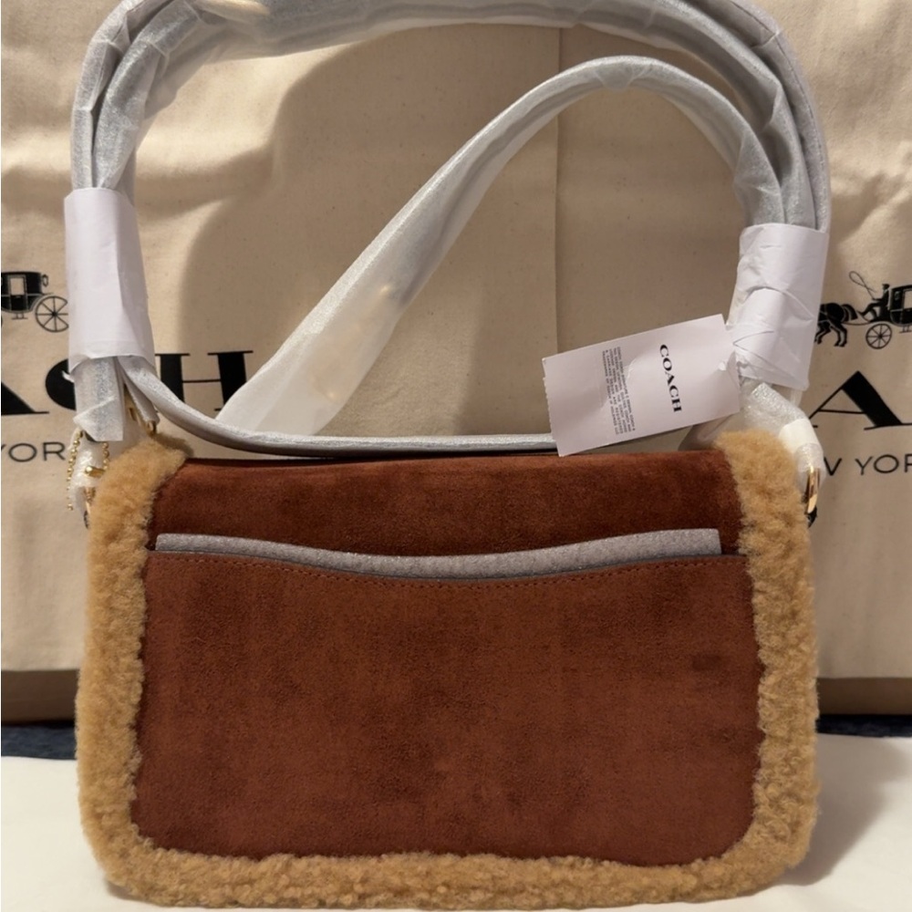 Hadley Shoulder Bag in Suede and Shearling - Picture 6 of 13
